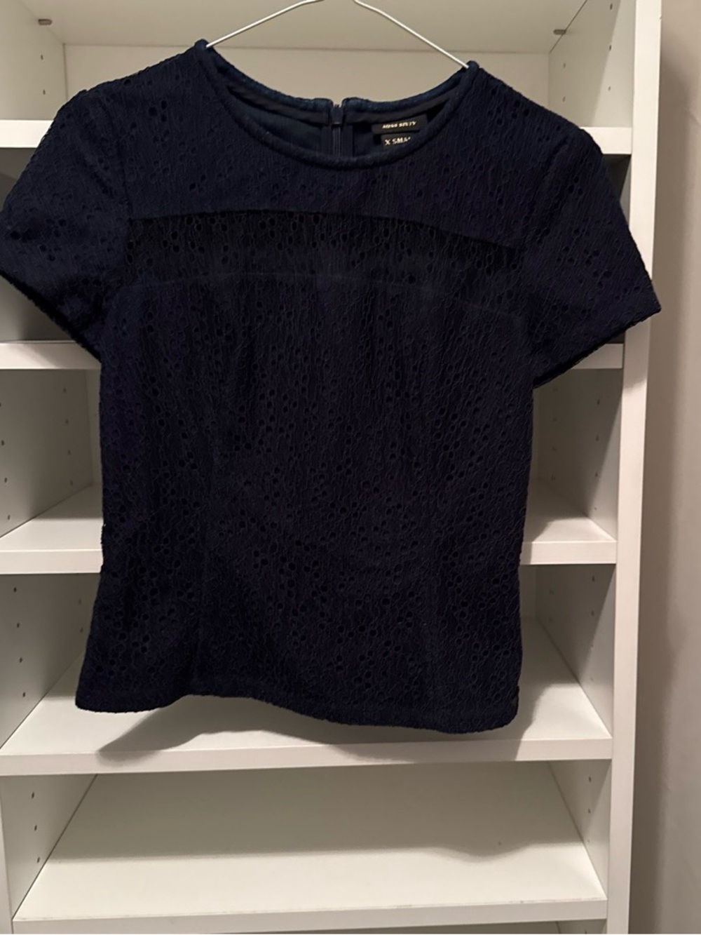 Ann Taylor Navy Eyelet Short Sleeve Blouse